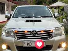 Toyota HILUX Vigo Champ 2011 Pickup