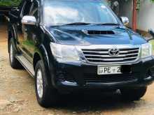 Toyota Hilux Vigo Champ 2011 Pickup