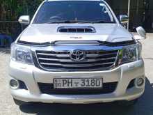 Toyota Hilux Vigo Champ 2011 Pickup