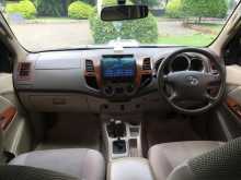 https://riyasewana.com/uploads/toyota-hilux-vigo-2012-247581312443.jpg