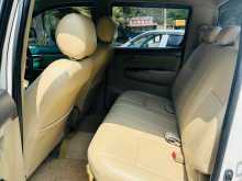 https://riyasewana.com/uploads/toyota-hilux-vigo-2012-914341612544.jpg
