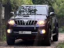 Toyota Hilux Vigo 3 0L 1KD 2013 Pickup