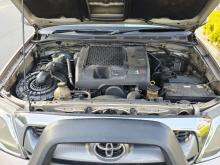 https://riyasewana.com/uploads/toyota-hilux-vigo-21748316566.jpg