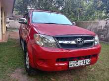 https://riyasewana.com/uploads/toyota-hilux-vigo-221742074693.jpg