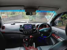 https://riyasewana.com/uploads/toyota-hilux-vigo-231240066964.jpg