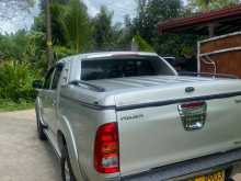 https://riyasewana.com/uploads/toyota-hilux-vigo-23600254333.jpg