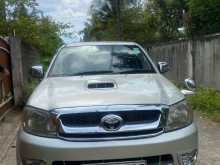 https://riyasewana.com/uploads/toyota-hilux-vigo-23600254792.jpg