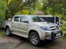 https://riyasewana.com/uploads/toyota-hilux-vigo-2394355112.jpg