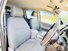 https://riyasewana.com/uploads/toyota-hilux-vigo-241144446515.jpg