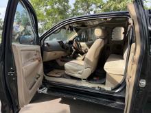 https://riyasewana.com/uploads/toyota-hilux-vigo-248520324351.jpg