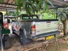https://riyasewana.com/uploads/toyota-hilux-vigo-253442464.jpg
