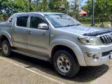 https://riyasewana.com/uploads/toyota-hilux-vigo-2592659626.jpg