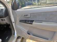 https://riyasewana.com/uploads/toyota-hilux-vigo-2592659865.jpg