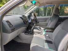 https://riyasewana.com/uploads/toyota-hilux-vigo-2592659954.jpg