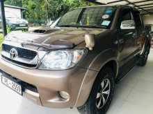 https://riyasewana.com/uploads/toyota-hilux-vigo-27134922443.jpg