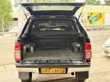 https://riyasewana.com/uploads/toyota-hilux-vigo-281726324733.jpg