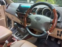 https://riyasewana.com/uploads/toyota-hilux-vigo-28954196013.jpg