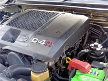 https://riyasewana.com/uploads/toyota-hilux-vigo-28954196316.jpg