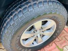 https://riyasewana.com/uploads/toyota-hilux-vigo-292102396255.jpg