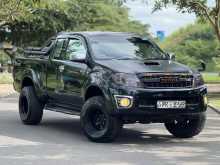 https://riyasewana.com/uploads/toyota-hilux-vigo-3010314122832.jpg