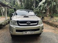 https://riyasewana.com/uploads/toyota-hilux-vigo-314270117665.jpg