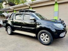 https://riyasewana.com/uploads/toyota-hilux-vigo-317435824542.jpg