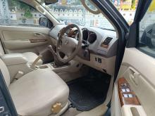 https://riyasewana.com/uploads/toyota-hilux-vigo-3907306374.jpg