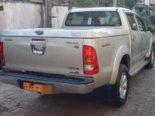 https://riyasewana.com/uploads/toyota-hilux-vigo-515564017582.jpg