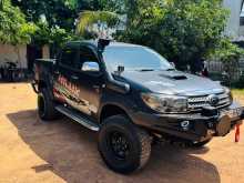 https://riyasewana.com/uploads/toyota-hilux-vigo-518280156.jpg