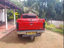 https://riyasewana.com/uploads/toyota-hilux-vigo-58443017316.jpg