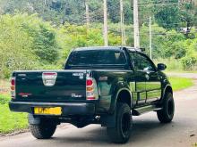 https://riyasewana.com/uploads/toyota-hilux-vigo-61036016654.jpg