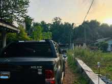https://riyasewana.com/uploads/toyota-hilux-vigo-71815144393.jpg