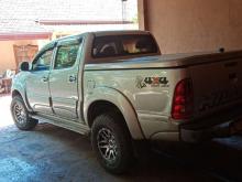 https://riyasewana.com/uploads/toyota-hilux-vigo-72055486144.jpg