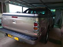 https://riyasewana.com/uploads/toyota-hilux-vigo-820532617085.jpg