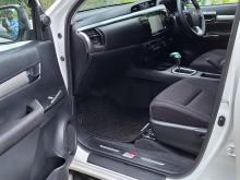 https://riyasewana.com/uploads/toyota-hilux-z-1617181017496.jpg