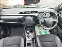 https://riyasewana.com/uploads/toyota-hilux-z-21017386984.jpg