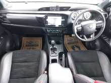 https://riyasewana.com/uploads/toyota-hilux-z-211208004293.jpg