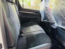 https://riyasewana.com/uploads/toyota-hilux-z-2610084824563.jpg