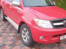 https://riyasewana.com/uploads/toyota-hilx-24701574123.jpg