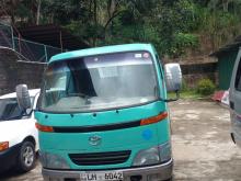 Toyota HINO 12 5 CHASSY 2002 Lorry
