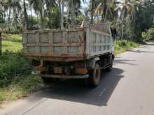 https://riyasewana.com/uploads/toyota-hino-12718004902.jpg
