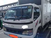 Toyota Hino 2000 Lorry