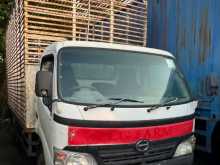 https://riyasewana.com/uploads/toyota-hino-16-261309214472.jpg