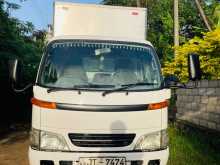 Toyota HINO 2000 Lorry