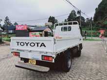 https://riyasewana.com/uploads/toyota-hino-2007-1819233112224.jpg