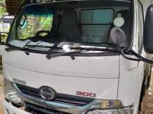 Toyota HINO 2018 Lorry