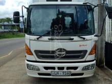 Toyota Hino Range 2010 Lorry