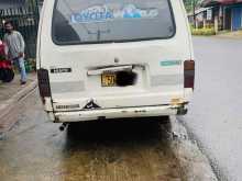 Toyota HIACE 1982 Van