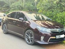 Toyota Hybrid 2014 Car