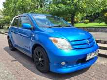 Toyota Ist 2002 Car